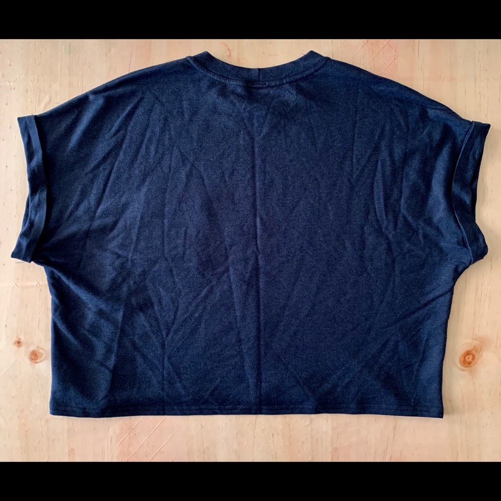 Pair Of Kala Crop top T-shirts Size Medium - Picture 6 of 6